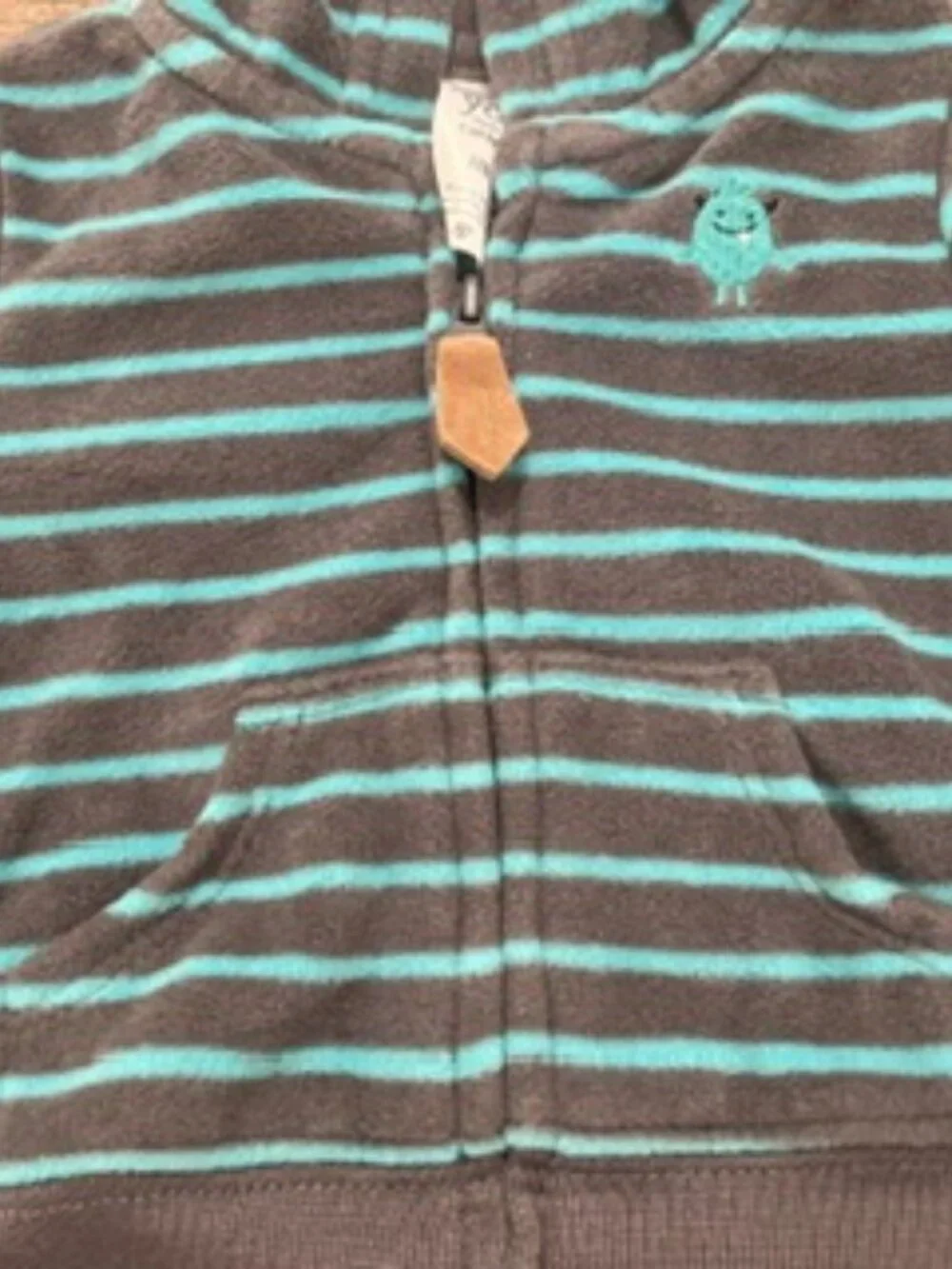 NEW Carters Baby Boy Hoodie Size Newborn zip front long sleeve NWT